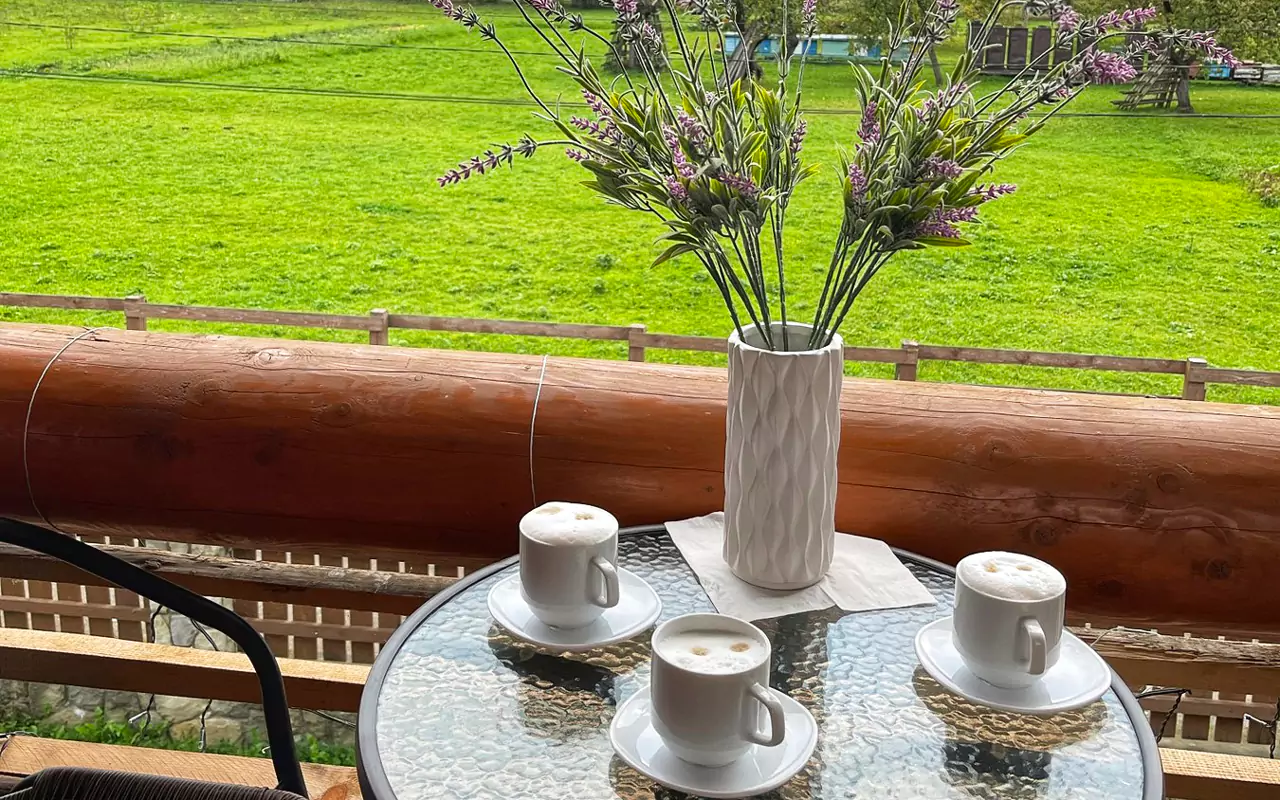 Equi Khytir